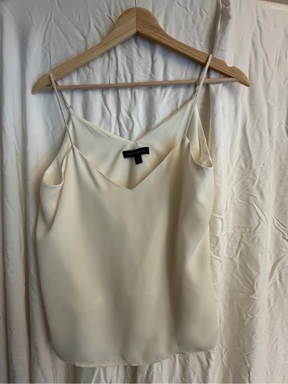 Banana Republic Cream Satin V-Neck Camisole